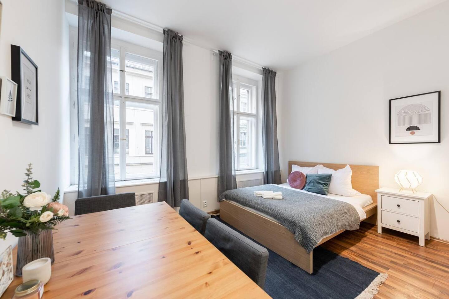 Daire Modern Loft Getaway Prag